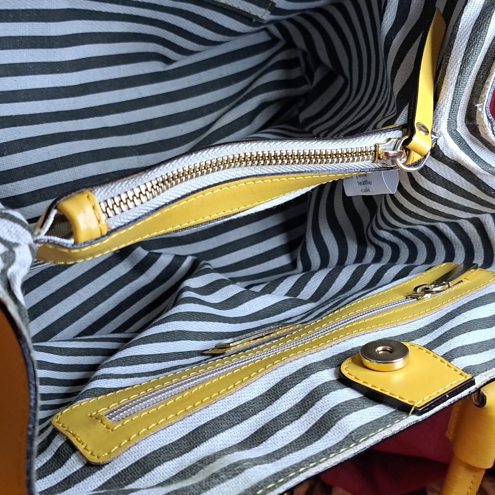 A.BELLUCCI ITALY Genuine Leather Soft Yellow Satchel/Crossbody EUC - Picture 10 of 12